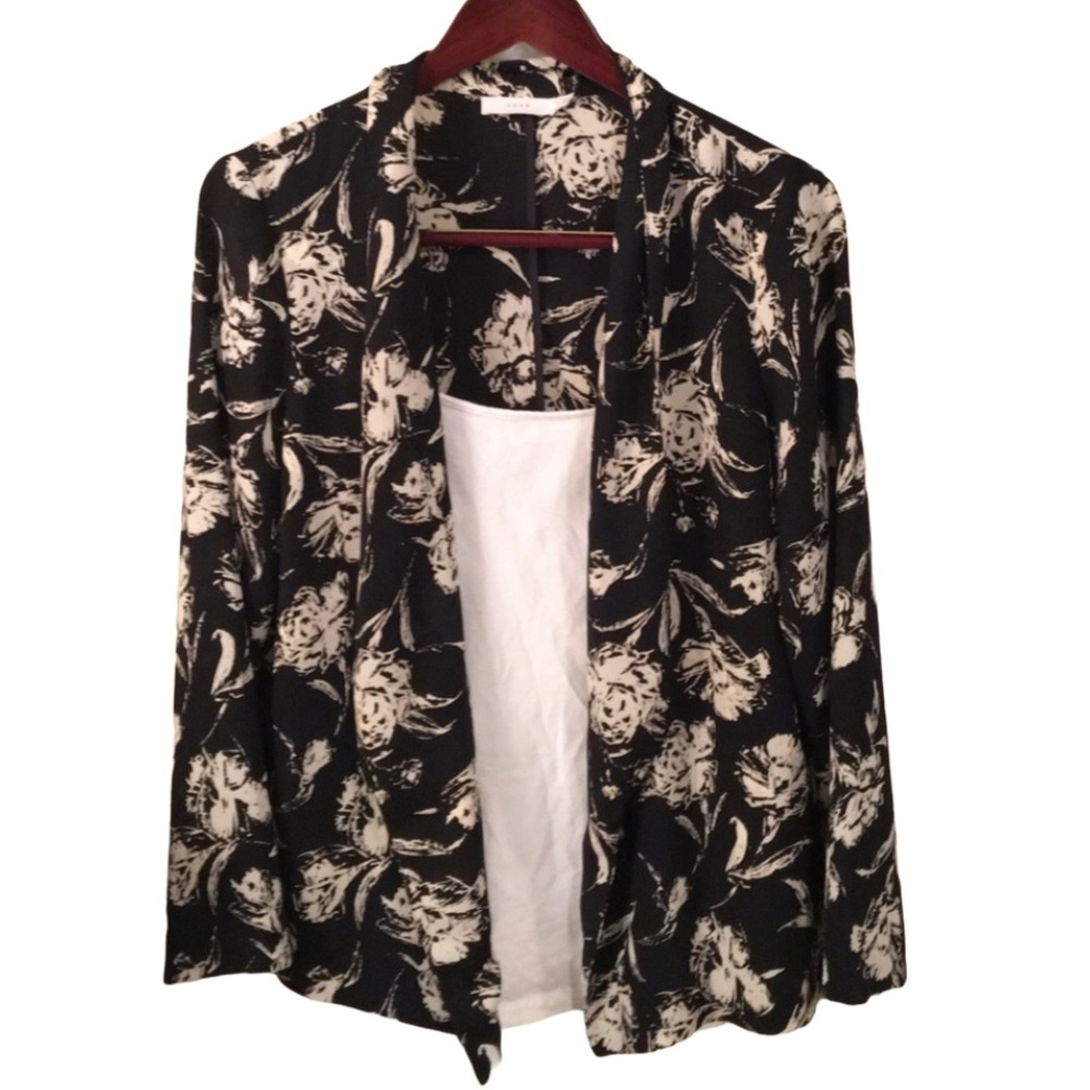 Like New Navy Floral Cardigan/Blazer Pullover Sz M